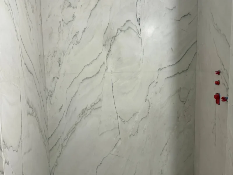 Облицовка ванной комнаты из мрамора
